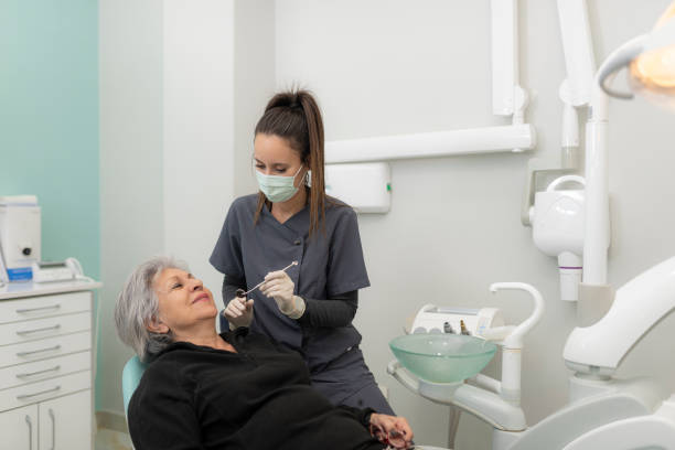 Best Broken or Cracked Tooth Emergency Dentist in Shenandoah, VA